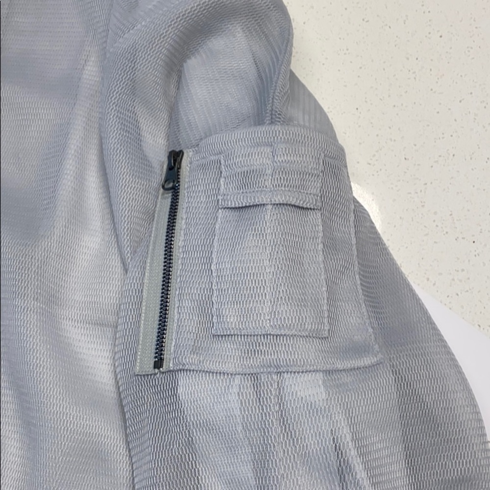 ALO Yoga Field Jacket in Grey NWT L - Picture 8 of 11